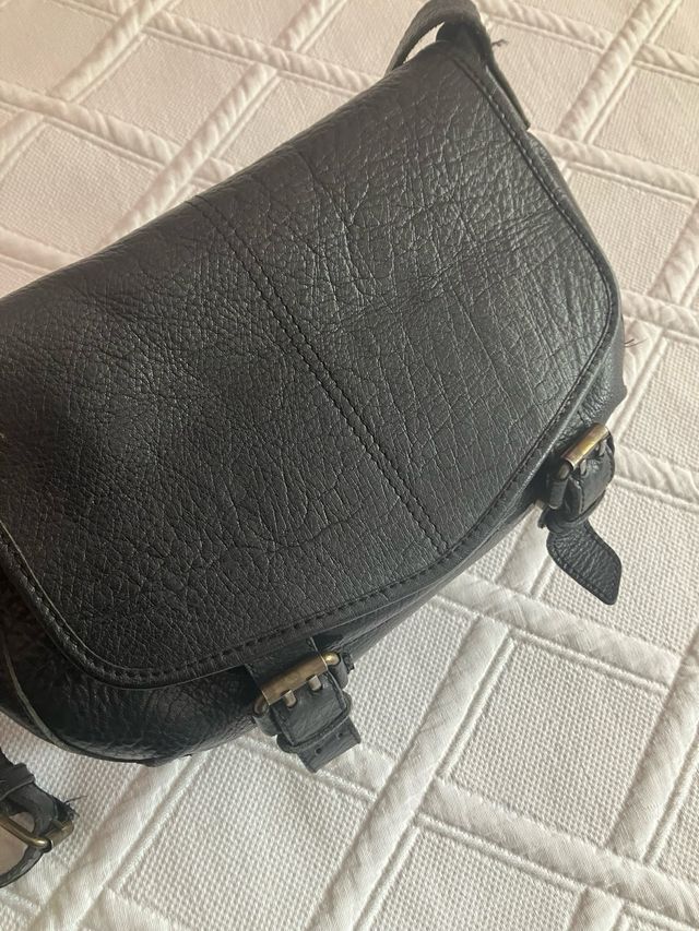 Bolso Piel Negro Zara