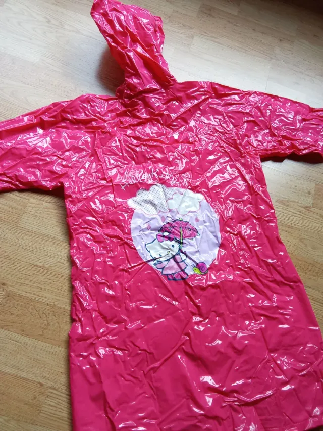 Chubasquero Hello Kitty Rosa
