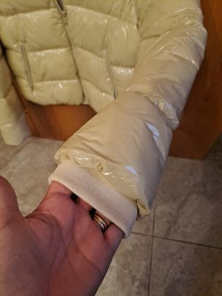 Piumino Guess donna panna taglia S