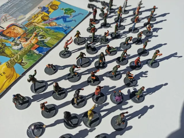 Figuras 1/72 Pilotos y Personal de Apoyo