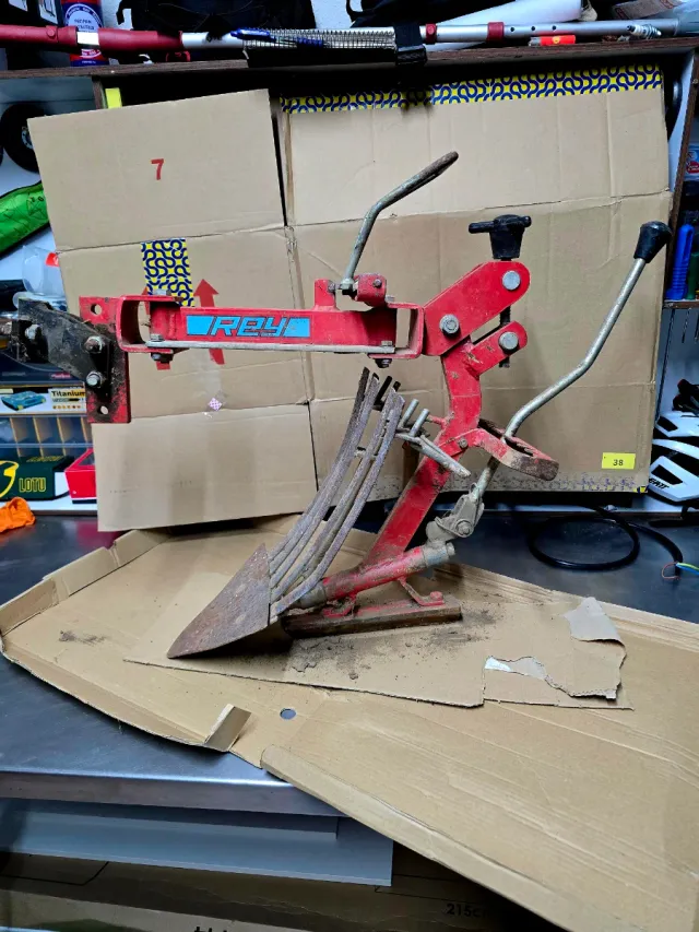 Arado japonés para motocultor