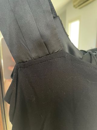 Camisa negra tirantes lazo