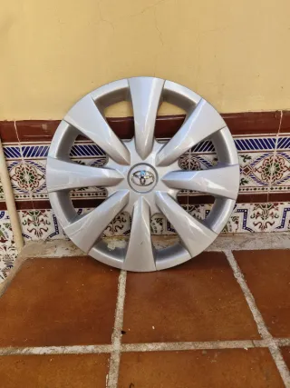 Tapacubos Toyota 15 plateado