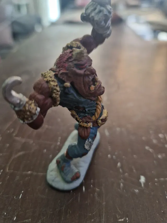 Ciclope de combate miniatura