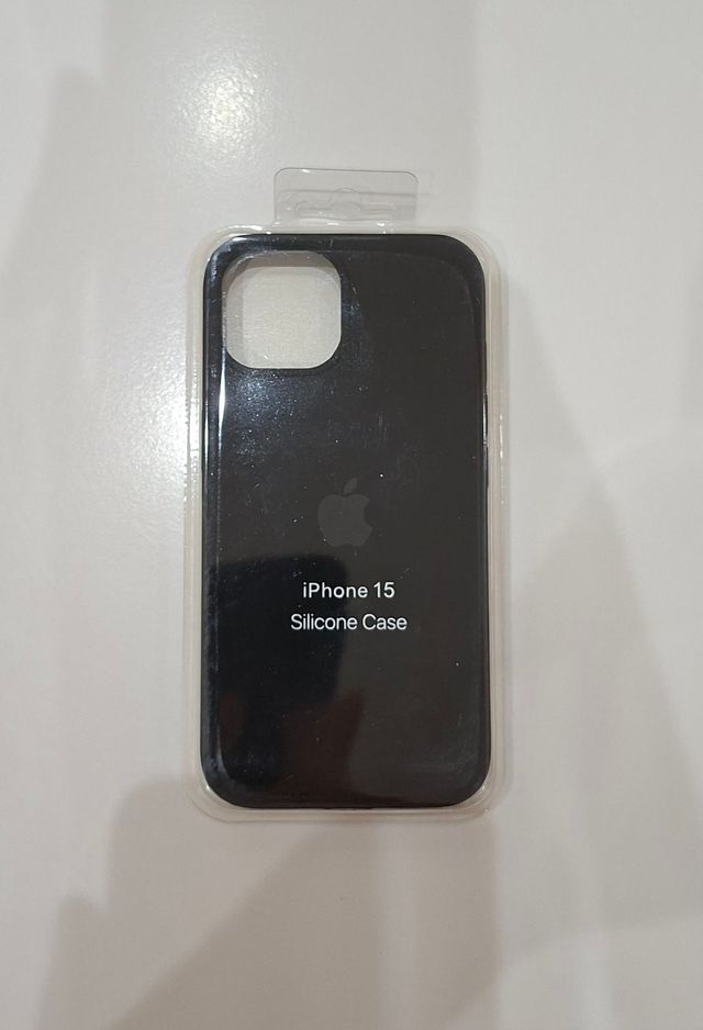 Funda iPhone 15 Apple Silicona Negra