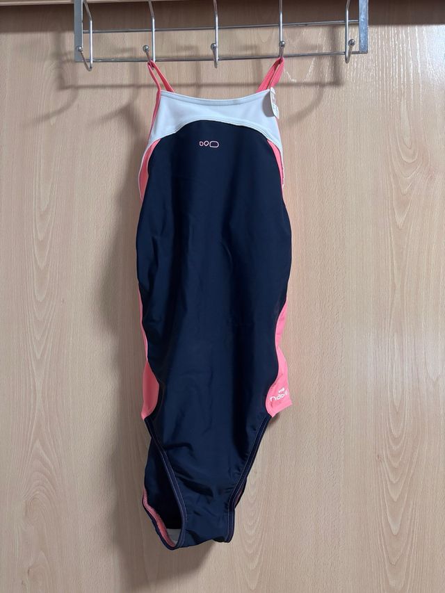 Bañador Decathlon Azul e Rosa