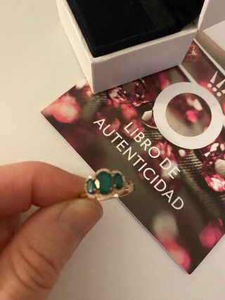 Anillo Pandora Oro Rosa 14k  y Esmeraldas