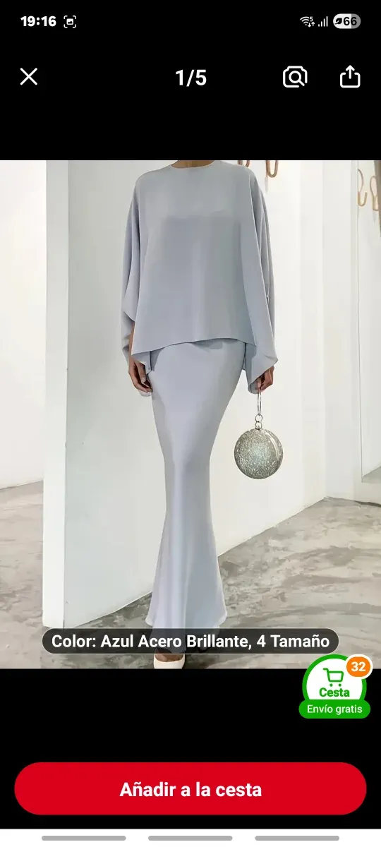 Traje de dos piezas plateado