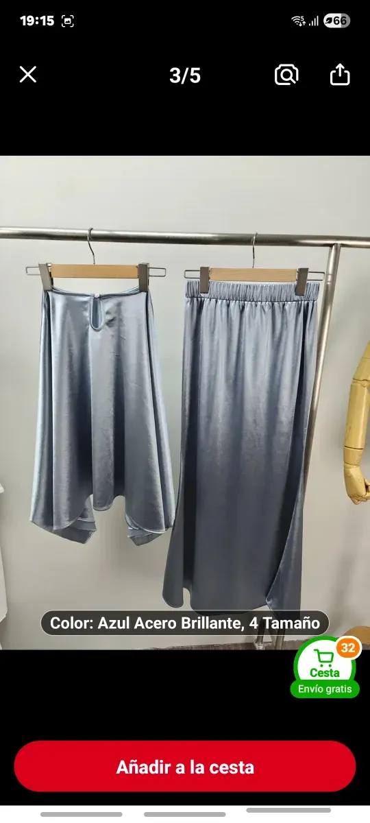 Traje de dos piezas plateado