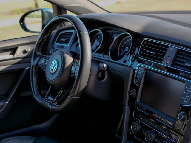 Volkswagen Golf 7 R DSG 4Motion 300cv