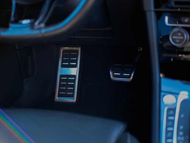 Volkswagen Golf 7 R DSG 4Motion 300cv