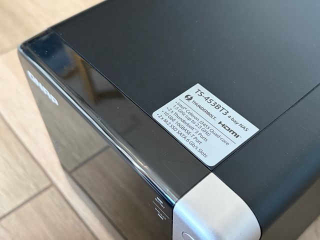 QNAP TS-453BT3 + 12TB