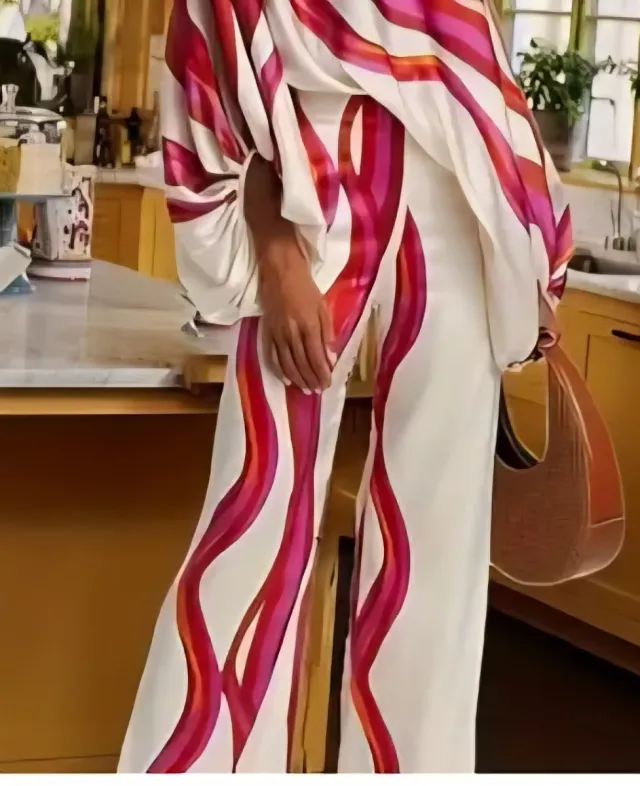 Conjunto pantalón y blusa estampado