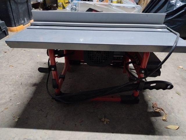 Sega circolare Einhell TC-TS 200