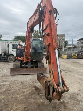 Excavadora Hitachi Zaxis 80 SB