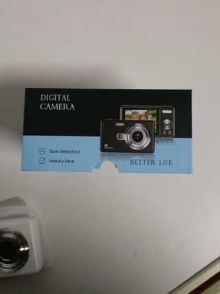 Cámara Digital 4K 16x Zoom Blanca