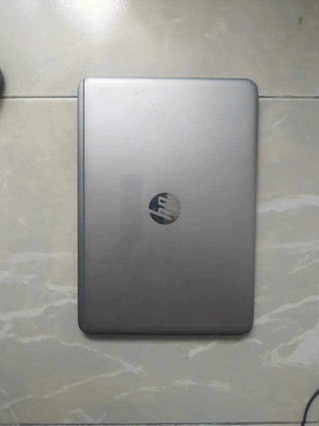 Portátil HP Plata y Negro