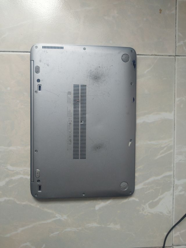 Portátil HP Plata y Negro