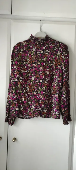 Camisa floral mujer invierno