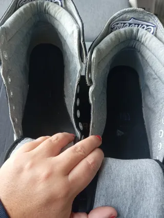 Zapatillas Converse efecto cuero negro