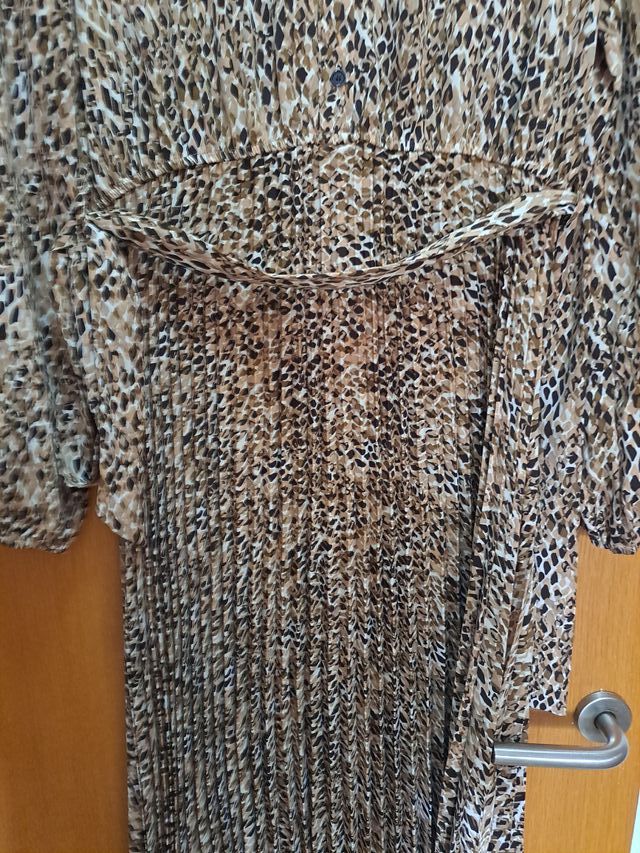 Vestido largo estampado animal print
