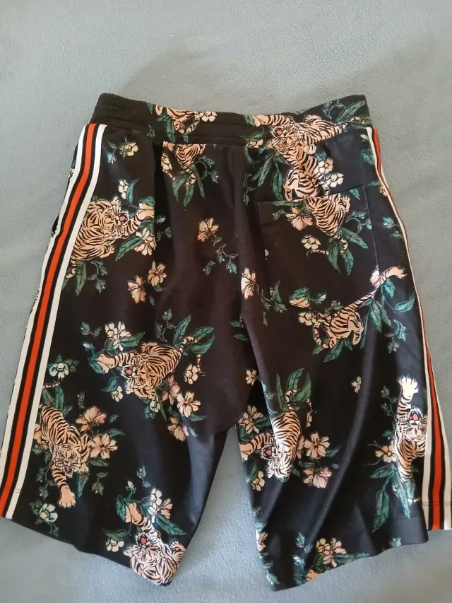 Pantalón corto de Zara