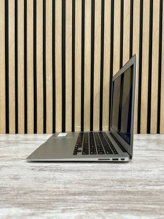 MacBook Air 13" 2017 i5 8gb 128gb SSD