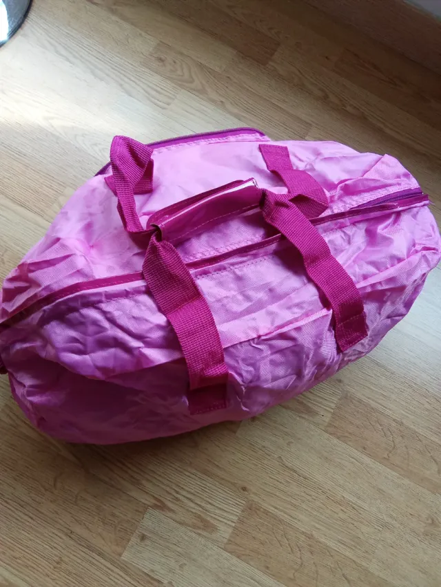 Bolsa de viaje Hello Kitty rosa