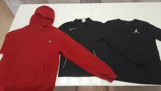 Lote 3 prendas Nike: Sudadera roja, Chaqueta negra