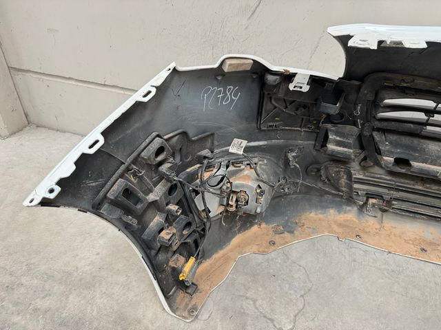 Defensa Delantera Peugeot 5008