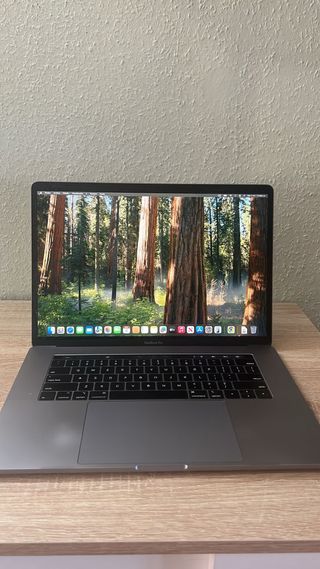 MacBook Pro 15 2018 i9/32GB/512GB Gris Espacial