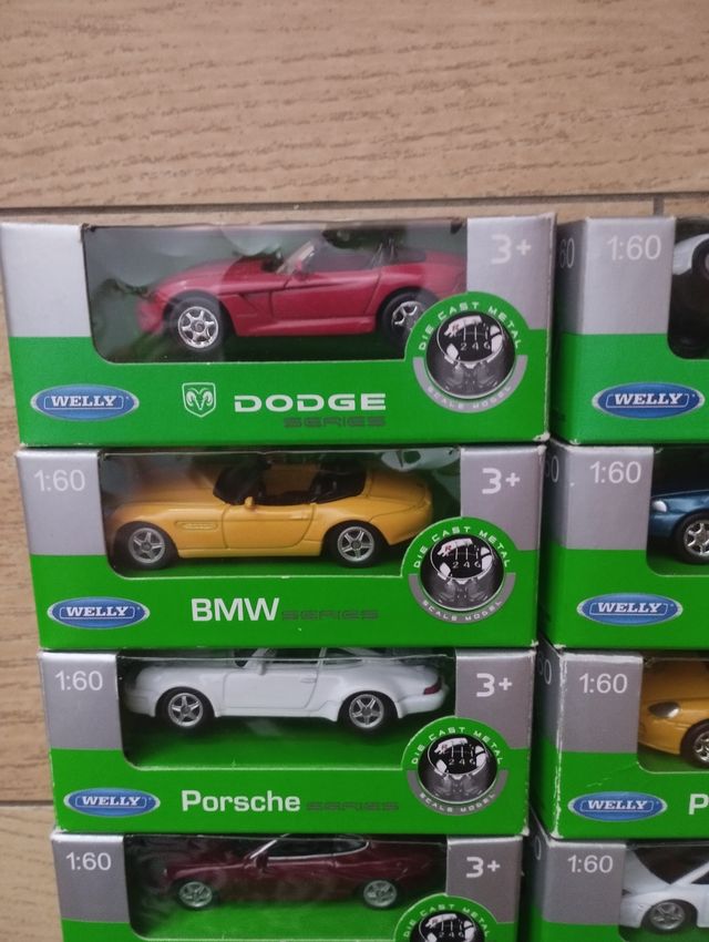 Welly 1:60 Die Cast Metal Model Cars