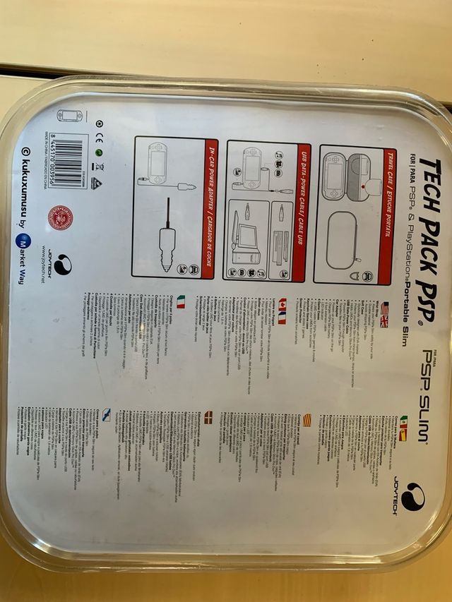 Pack PSP Slim Kukuxumusu: Estuche, Cargador Coche