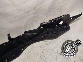 Carcasa Suelo Izquierdo Suzuki Burgman 400 K7