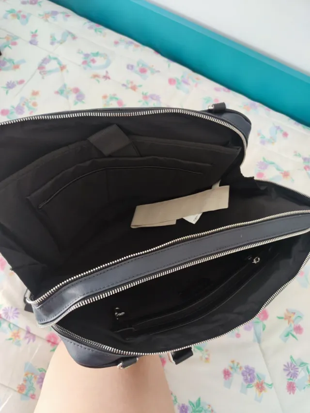 Maletín Zara Negro nuevo con roces