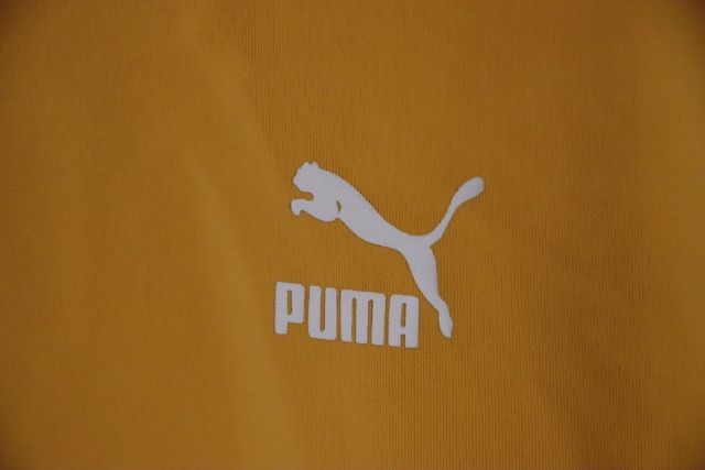 Sudadera Puma Amarilla Logo Banda Lateral