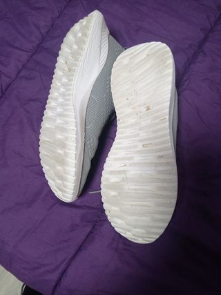 Zapatillas mujer gris y rosa