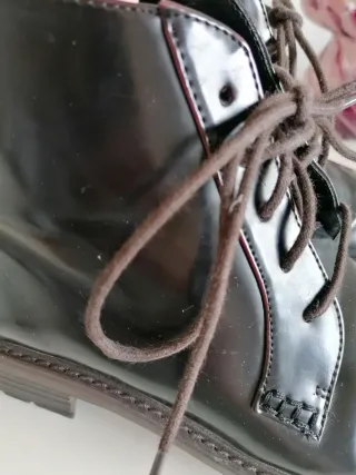 Botines de piel, Zara. T36