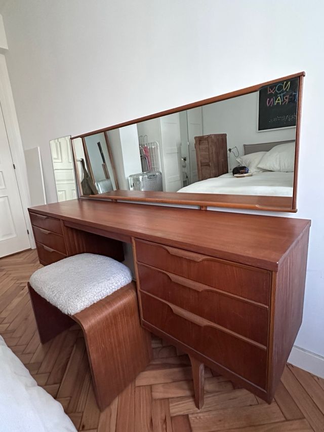 Tocador Nórdico Mid-Century Madera