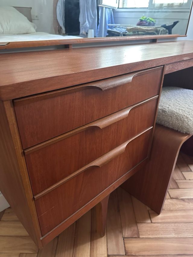 Tocador Nórdico Mid-Century Madera