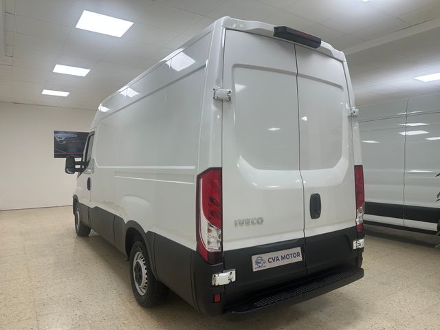 IVECO DAILY 2020 L3H2