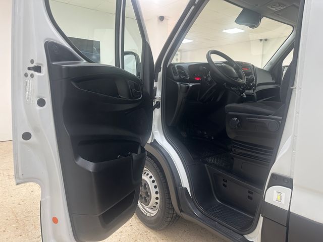 IVECO DAILY 2020 L3H2