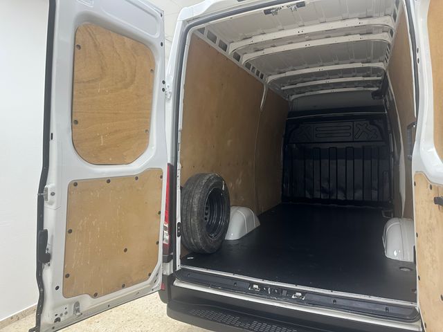 IVECO DAILY 2020 L3H2