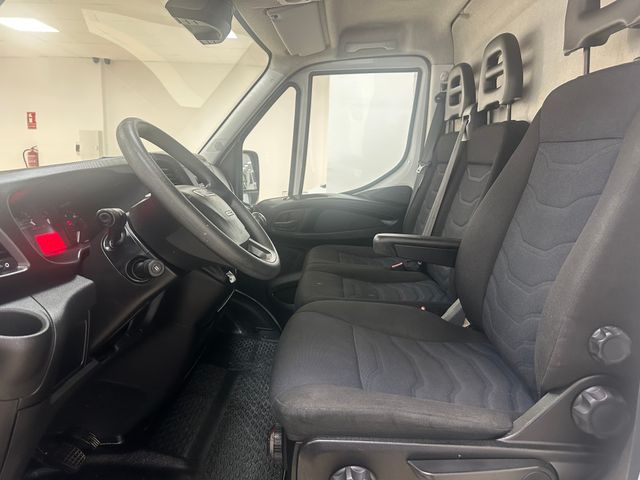 IVECO DAILY 2020 L3H2