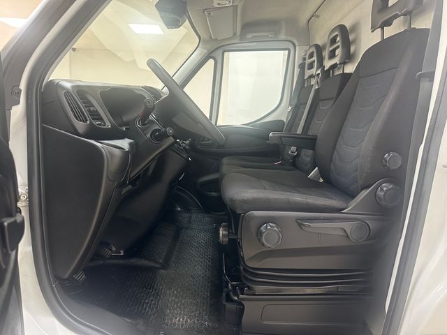IVECO DAILY 2020 L3H2