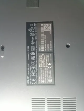 Computer portatile ASUS argento