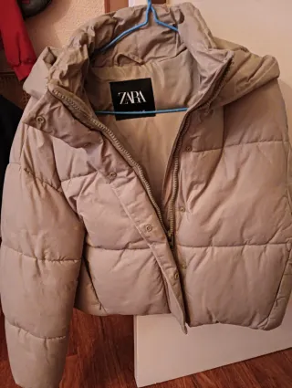 Plumas Corto Zara Beige