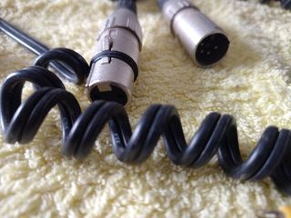 Cables y adaptadores audio/vídeo