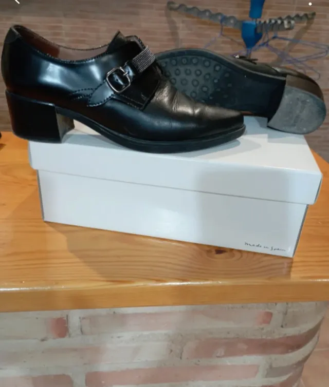 Zapatos Hispanitas piel hebilla tacón