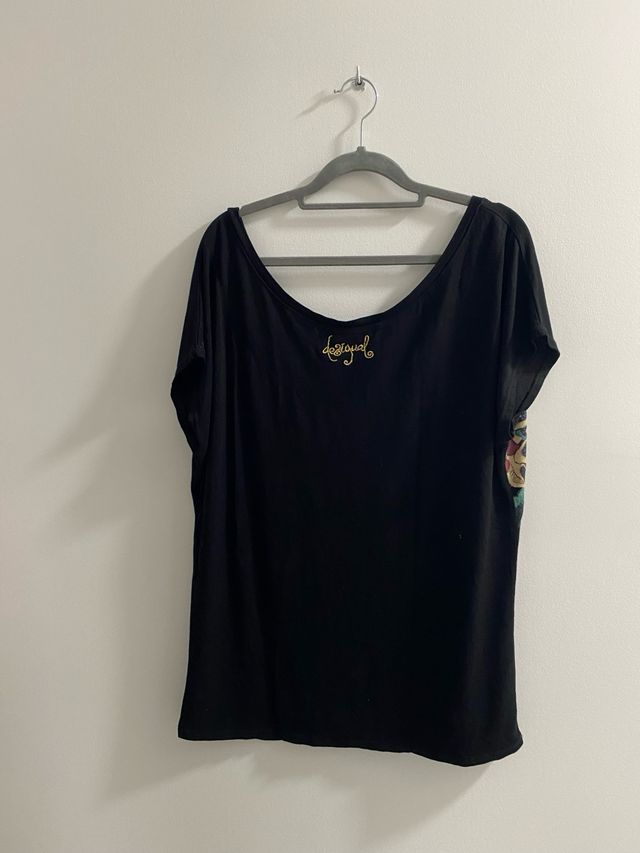 Camiseta Desigual XL Flores y Corazón